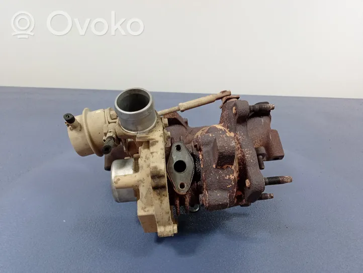 Skoda Fabia Mk2 (5J) Cześć układu próżniowego turbosprężarki 045253018L