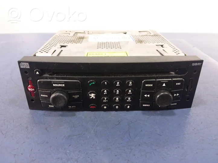 Peugeot 307 CC Unité principale radio / CD / DVD / GPS 96533154XT