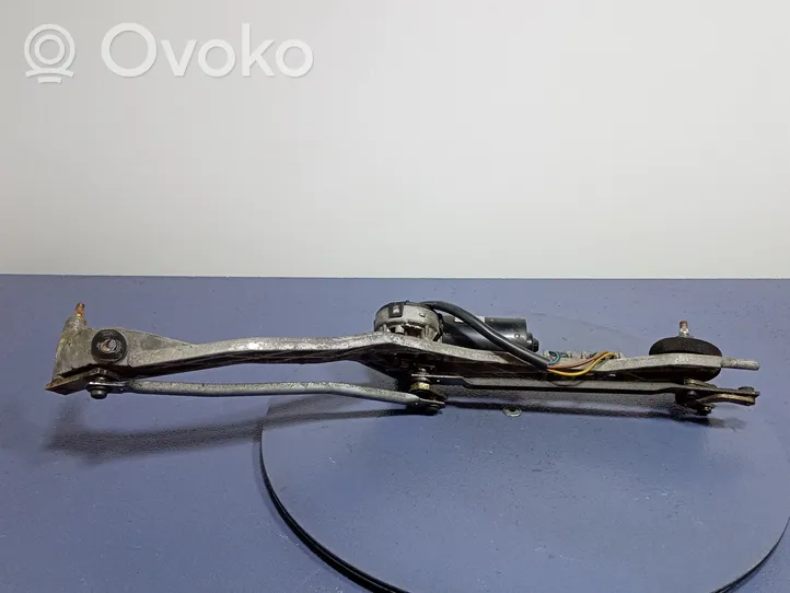 Volvo 850 Front wiper linkage and motor 9151685