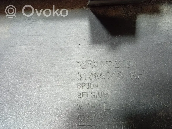 Volvo V40 Etukynnys (korin osa) 31395043