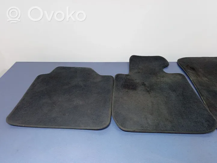 BMW 3 F30 F35 F31 Tapis de sol / moquette de cabine avant 01