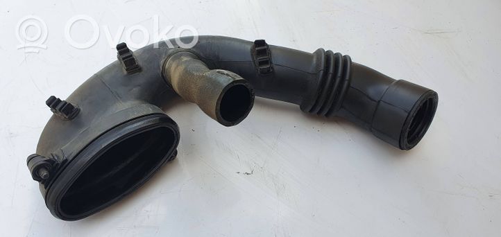 BMW 3 E46 Turboahtimen ilmanoton letku 7790552