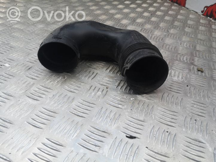 Volkswagen Touran II Air intake duct part 1K0129618BQ