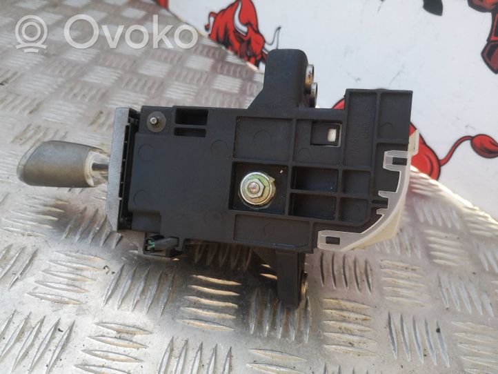 Toyota Prius (XW30) Commutateur / bouton de changement de vitesse 8945147030