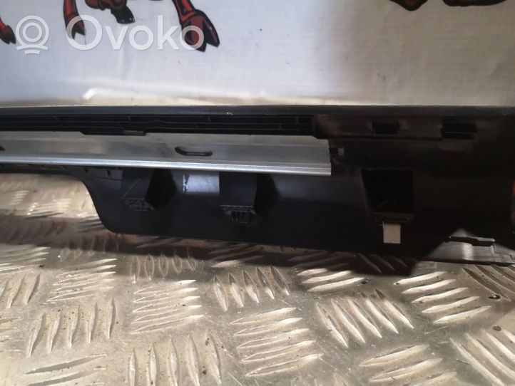 Volkswagen Tiguan Etuoven kynnyksen suojalista 5NN853370