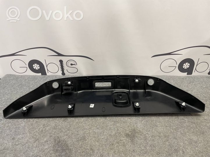 Jaguar XJ X351 Tailgate trim AW93F22678AD