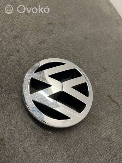 Volkswagen PASSAT B5.5 Mostrina con logo/emblema della casa automobilistica 3B0853601C