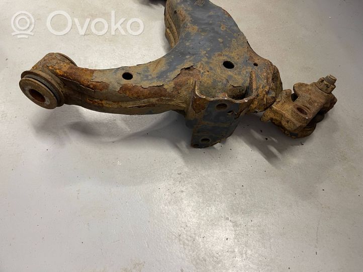 Toyota Land Cruiser (J150) Fourchette, bras de suspension inférieur avant 