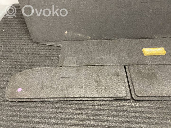 Toyota C-HR Doublure de coffre arrière, tapis de sol 58410F4010