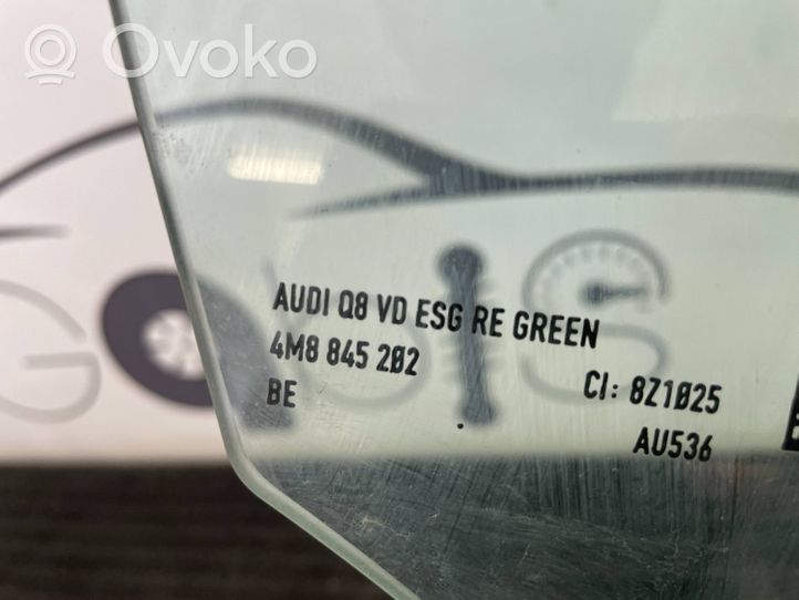 Audi Q8 priekšējo durvju stikls (četrdurvju mašīnai) 4M8845202