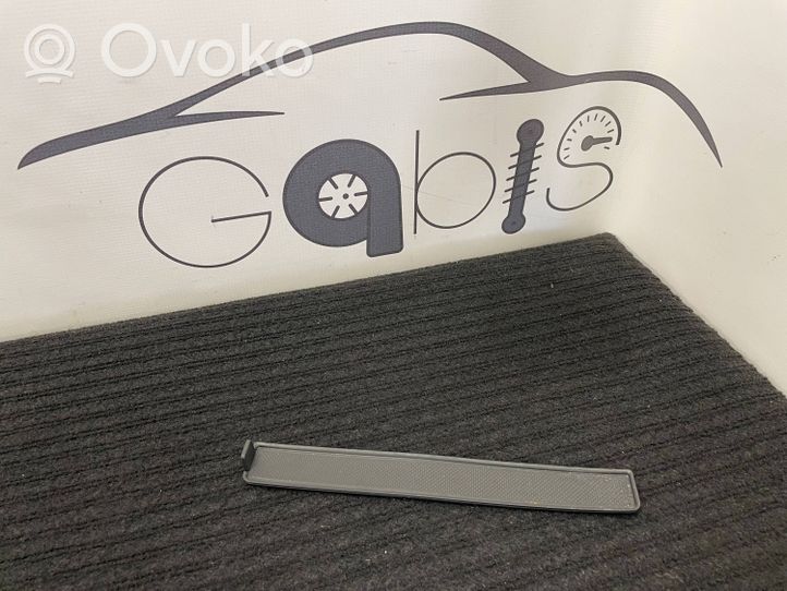 Audi A5 Tapis de boîte à gants 8W0863301D