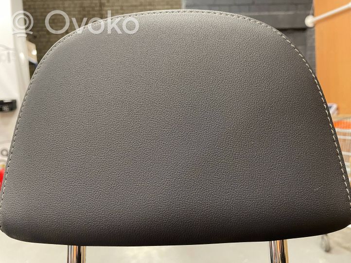 Audi Q3 F3 Tapicerka / Komplet 83A867487