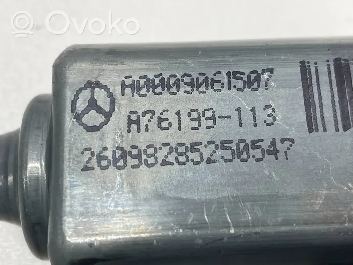 Mercedes-Benz CLS C257 Takaoven ikkunan nostomoottori A0009061507