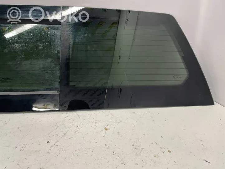 Dodge RAM Rear windscreen/windshield window 68426398AE