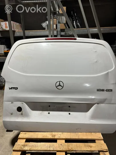 Mercedes-Benz Vito Viano W447 Tylna klapa bagażnika 