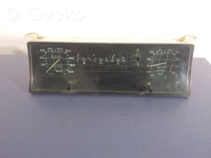 AC 428 Compteur de vitesse tableau de bord 