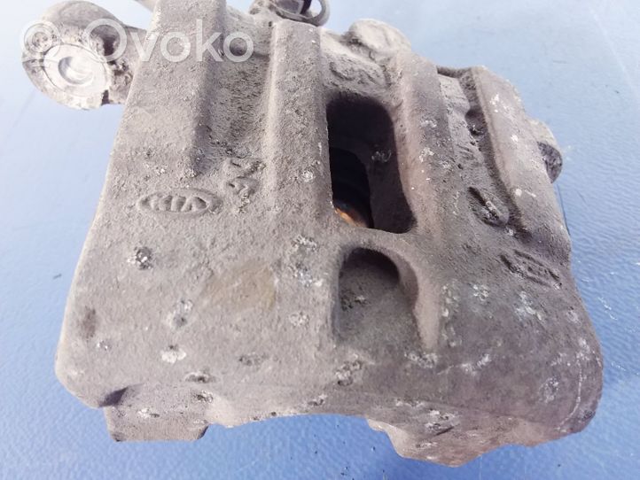 KIA Rondo Caliper del freno trasero 