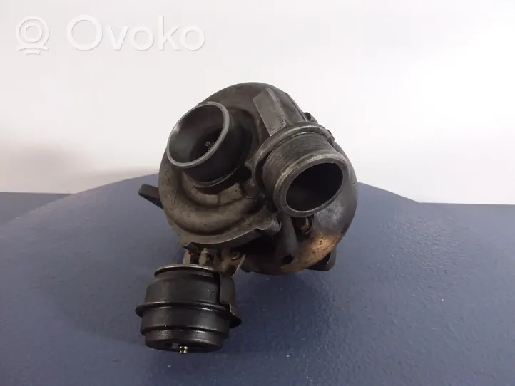 Volvo S60 Pièces d'aspiration d'air turbo 8689592