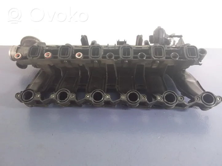 BMW 5 E39 Intake manifold 7789247