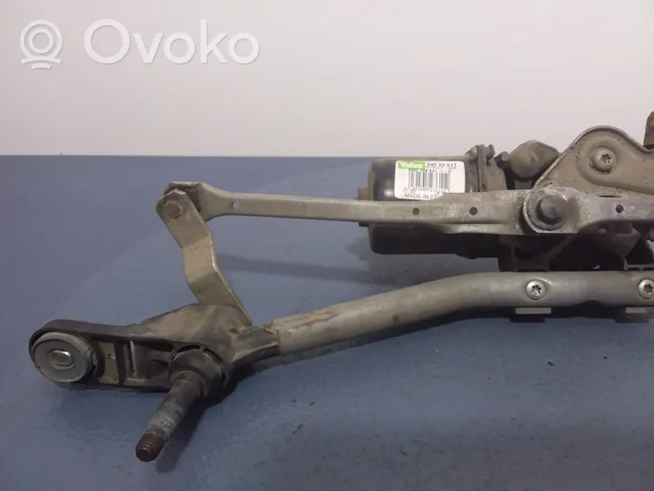 Renault Clio III Mechanizm i silniczek wycieraczek szyby przedniej / czołowej 8200268931D