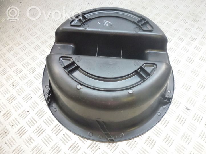 Lexus IS 200-300 Vararenkaan osion verhoilu 6477124020