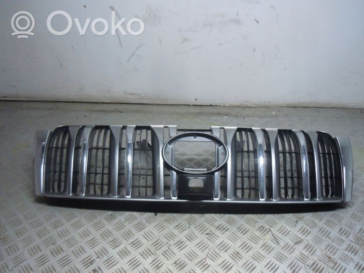 Toyota Land Cruiser (J150) Maskownica / Grill / Atrapa górna chłodnicy 