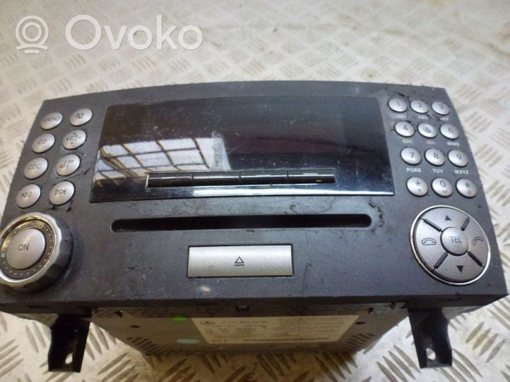 Mercedes-Benz SLK R171 Radio/CD/DVD/GPS-pääyksikkö A1718200286