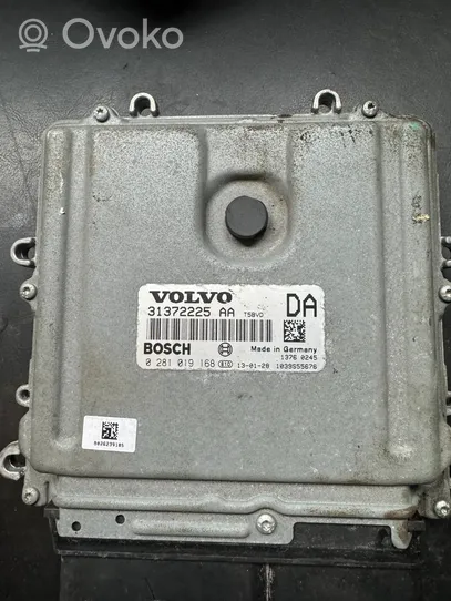 Volvo XC90 Komputer / Sterownik ECU silnika 31372225AA