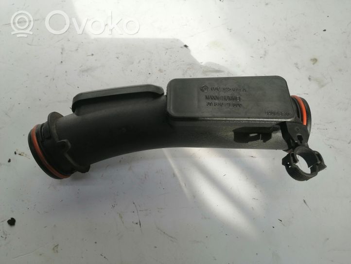 Volkswagen Scirocco Rura / Wąż dolotowy powietrza turbiny 03C145674A