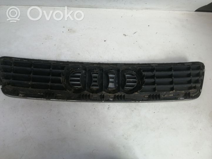 Audi A4 S4 B5 8D Atrapa chłodnicy / Grill 8D0853651R