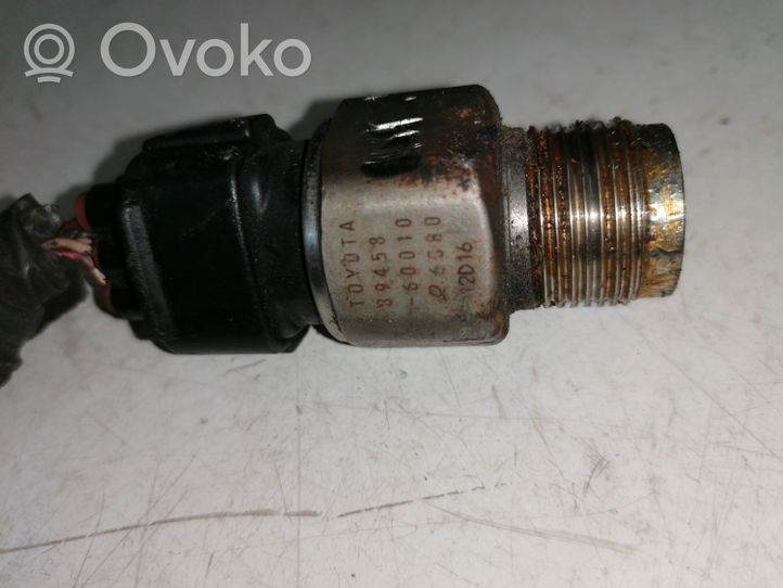 Toyota Avensis T250 Sensore di pressione del carburante 89458