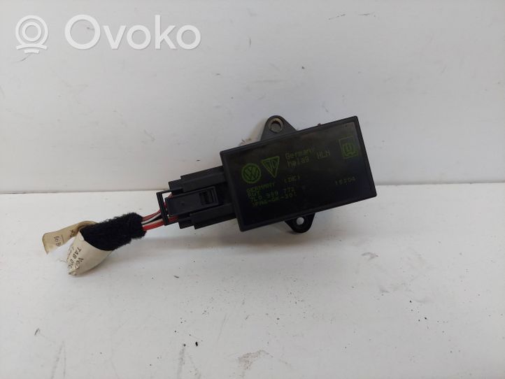 Volkswagen Phaeton Seat heating relay 7L0959772