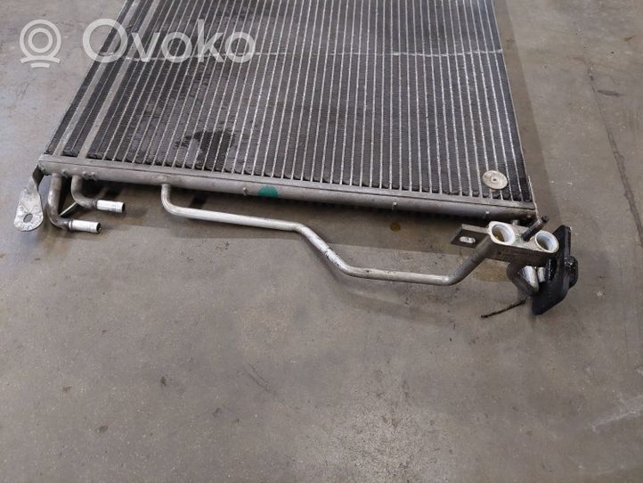 Mercedes-Benz S W220 Radiateur condenseur de climatisation A2205000054