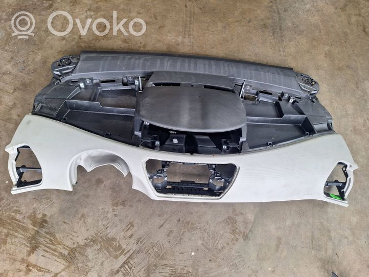 Citroen C4 Grand Picasso Tableau de bord 9654102280