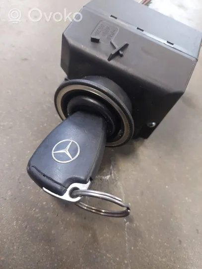 Mercedes-Benz CLK A209 C209 Blocchetto accensione 2095450708