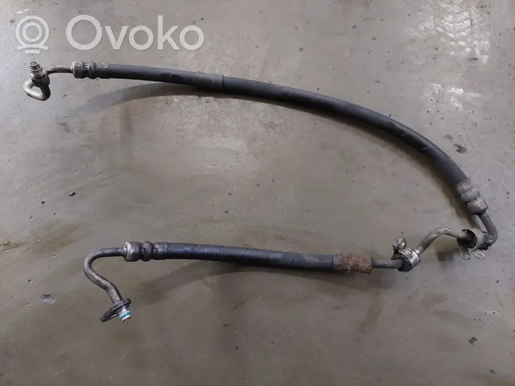 Mercedes-Benz C W204 Power steering hose/pipe/line 