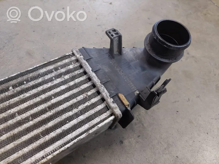 Mercedes-Benz C W204 Chłodnica powietrza doładowującego / Intercooler A2045000300