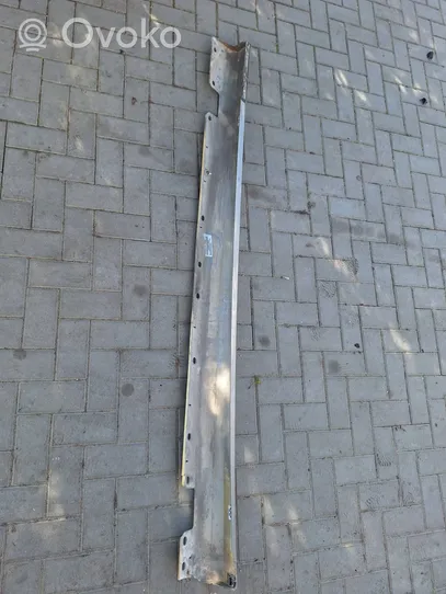 Mercedes-Benz E W211 Sill A2116900440