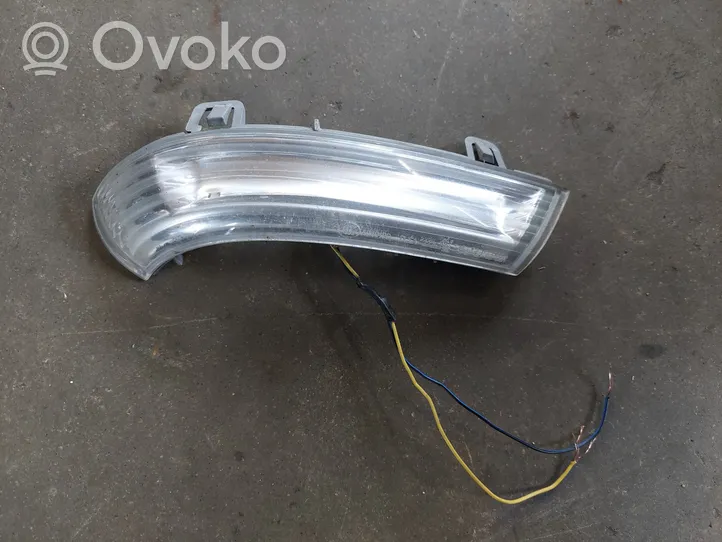 Volkswagen PASSAT B6 Mirror indicator light 1K0949102