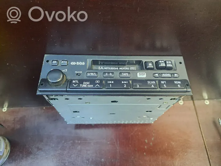 Mitsubishi Pajero Panel / Radioodtwarzacz CD/DVD/GPS MR337278