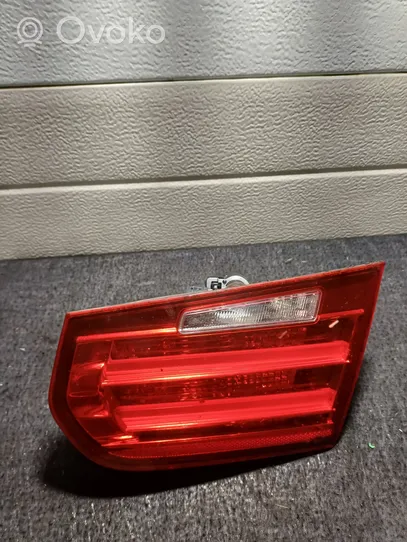 BMW 3 F30 F35 F31 Lampy tylnej klapy bagażnika 7259916