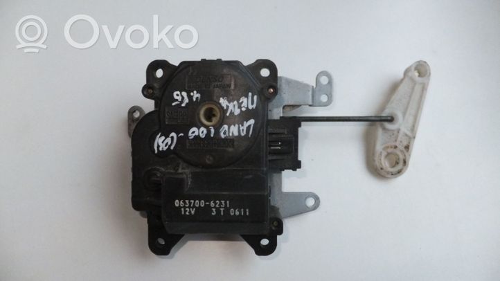 Toyota Land Cruiser (J100) Silniczek nagrzewnicy 0637006231