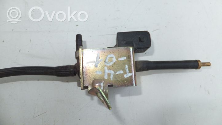 Volkswagen Multivan T4 Electromagnetic valve 028906283