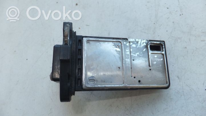 Toyota Land Cruiser (J200) Misuratore di portata d'aria 2220451010