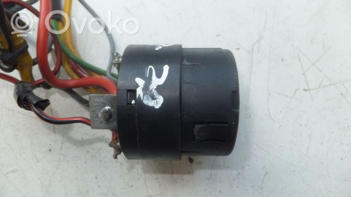 Mercedes-Benz Sprinter W901 W902 W903 W904 Ignition lock contact A9435458108