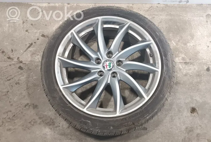 Alfa Romeo Giulia R18-alumiinivanne 156107524