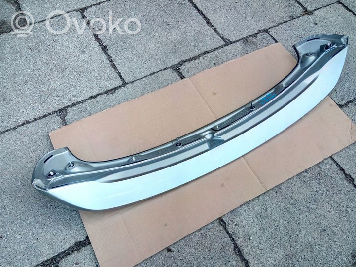 Mazda 3 II Spoiler del portellone posteriore/bagagliaio BBN951960