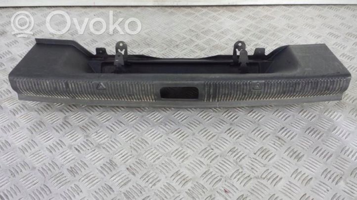 Skoda Yeti (5L) Osłona pasa bagażnika 5L6863459A