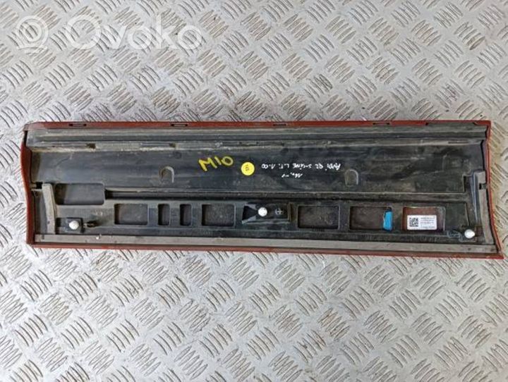 Audi Q2 - Aizmugurē durvju dekoratīvā apdare (moldings) 81A853969B