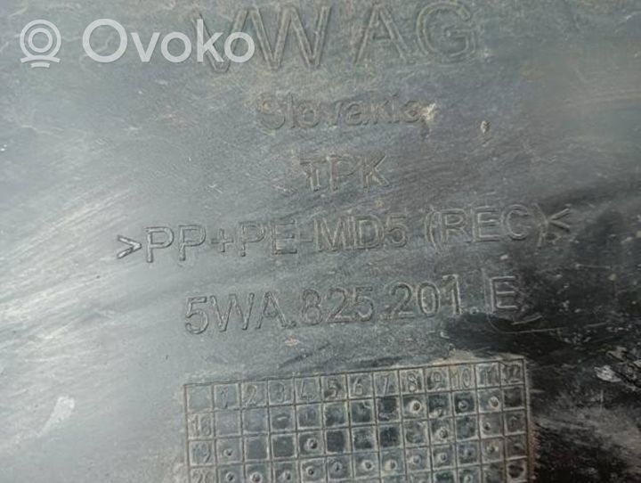 Skoda Octavia Mk4 Средняя защита дна 5WA825201E